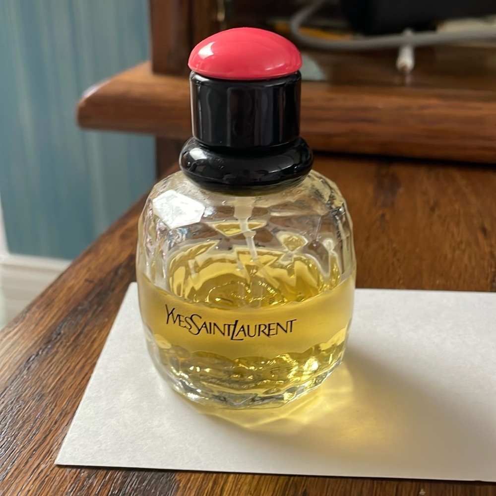 Yves Saint Laurent eau de Toilette 🌿 1.6 fl oz